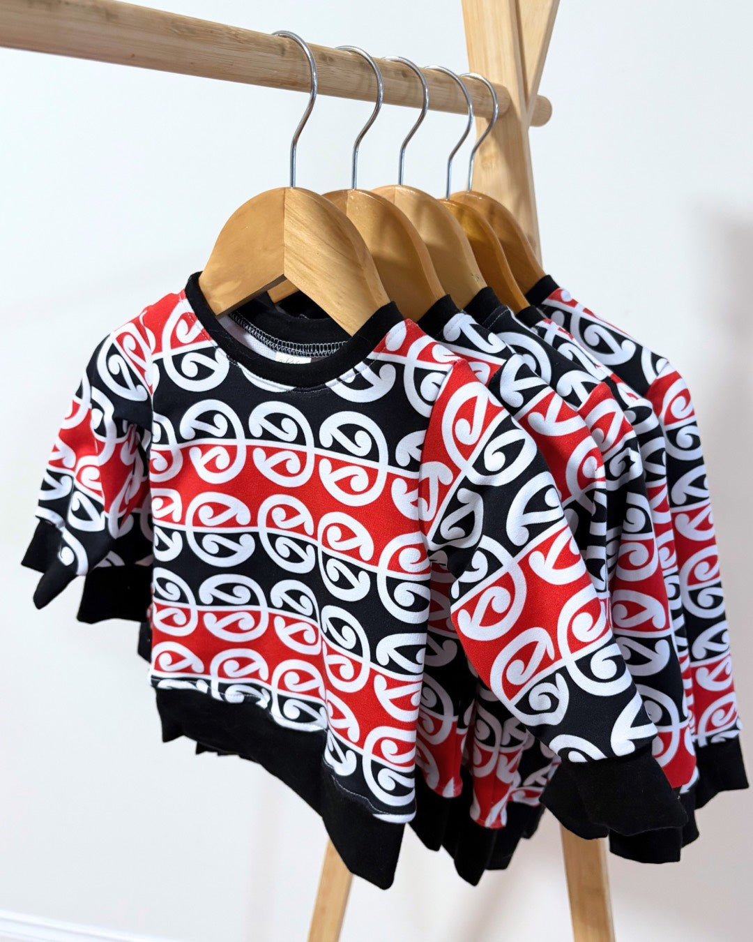 Mangōpare Sweatshirt